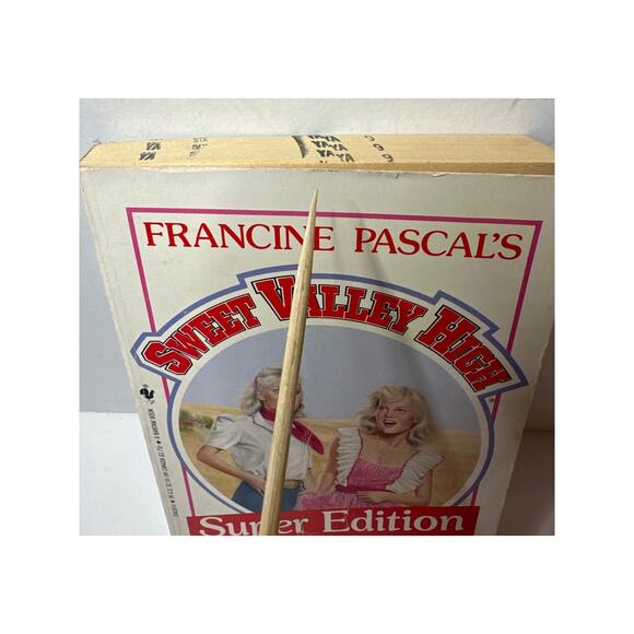 Sweet Valley High Super Edition First Edition First Print Book Spring Fever - Picture 3 of 10